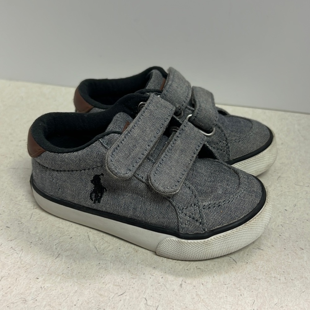 Toddler boys POLO RALPH LAUREN velcro chambray denim sneakers- Size 6